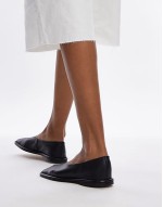 Charlotte leather square toe unlined flat shoes in black